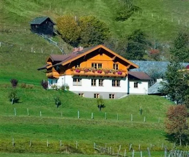 Alloggio per agriturismo Praeau-gut